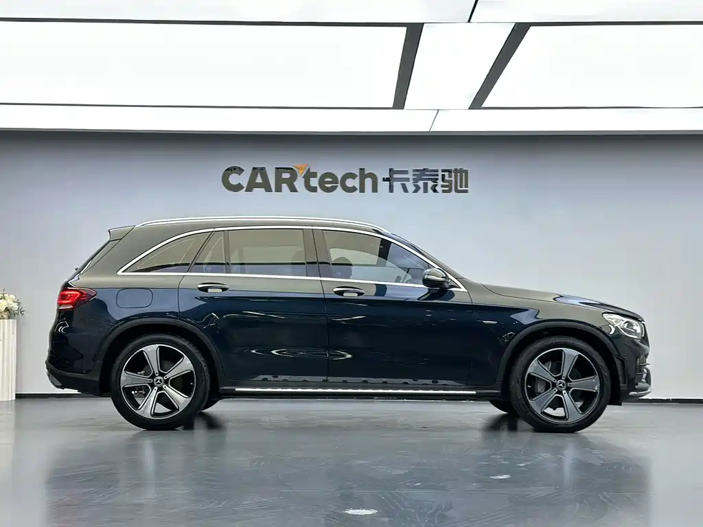 Mercedes-Benz GLC 2022