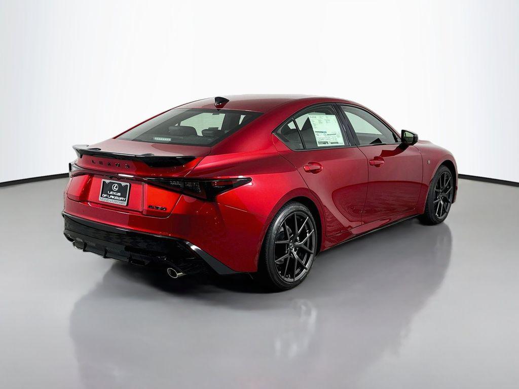 Lexus IS 2026