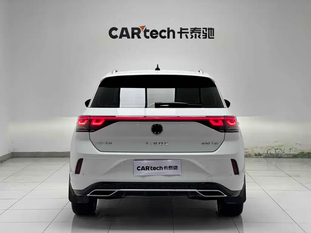 Volkswagen T-Roc 2024