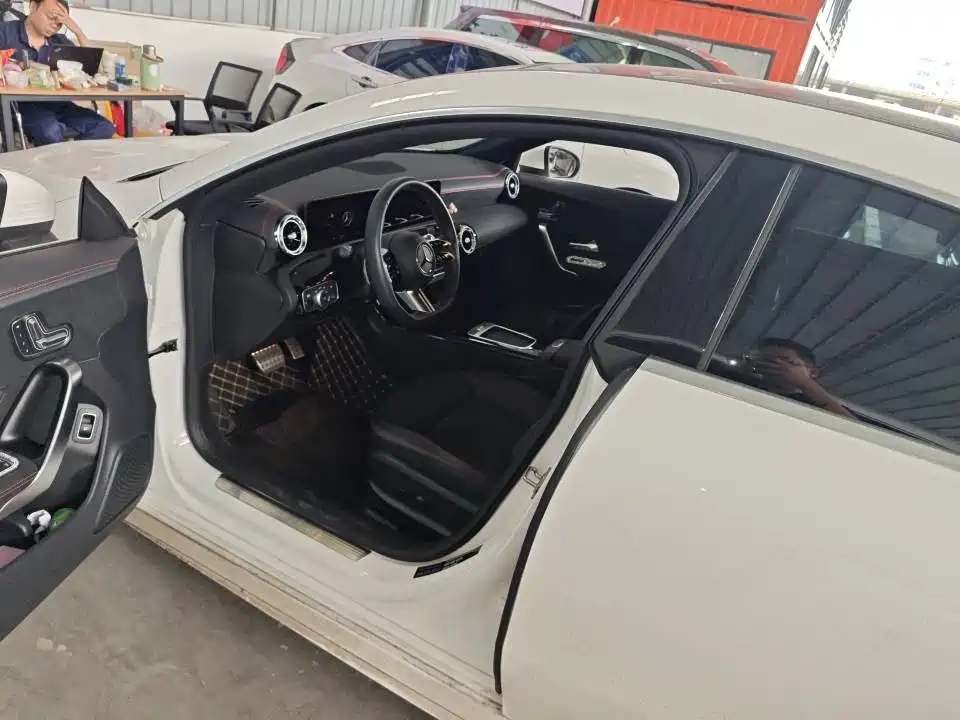 Mercedes-Benz CLA 2024