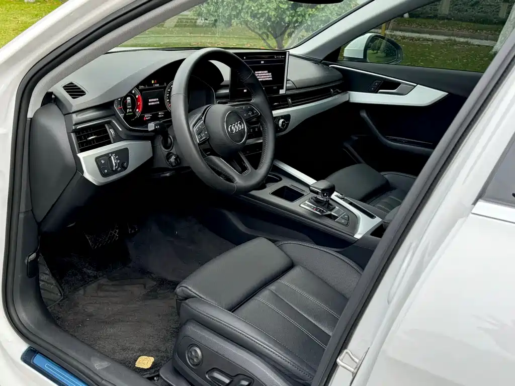 Audi A4 2021