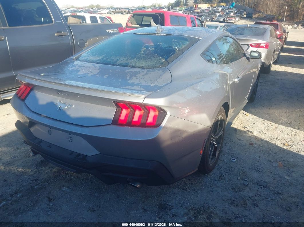 Ford Mustang 2024