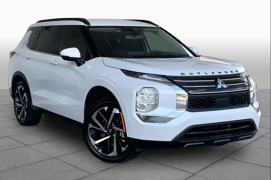 Mitsubishi Outlander 2022
