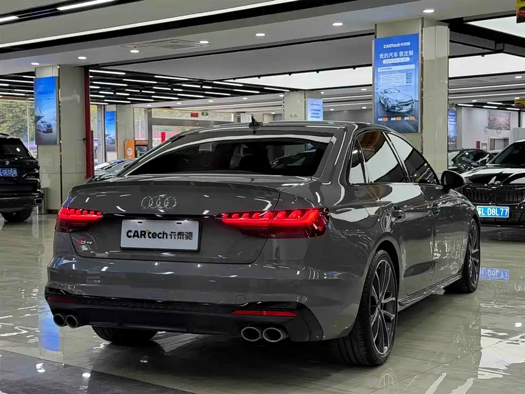 Audi S4 2021