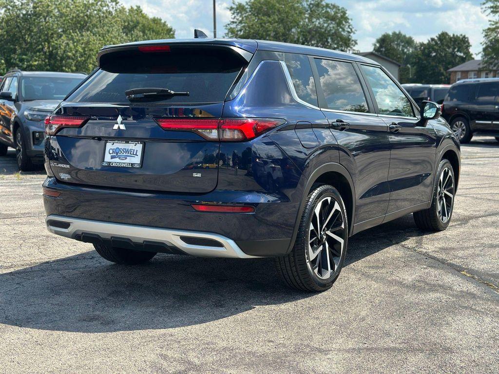 Mitsubishi Outlander 2024
