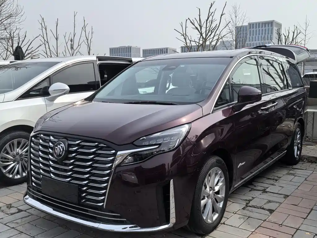 Buick GL8 2025