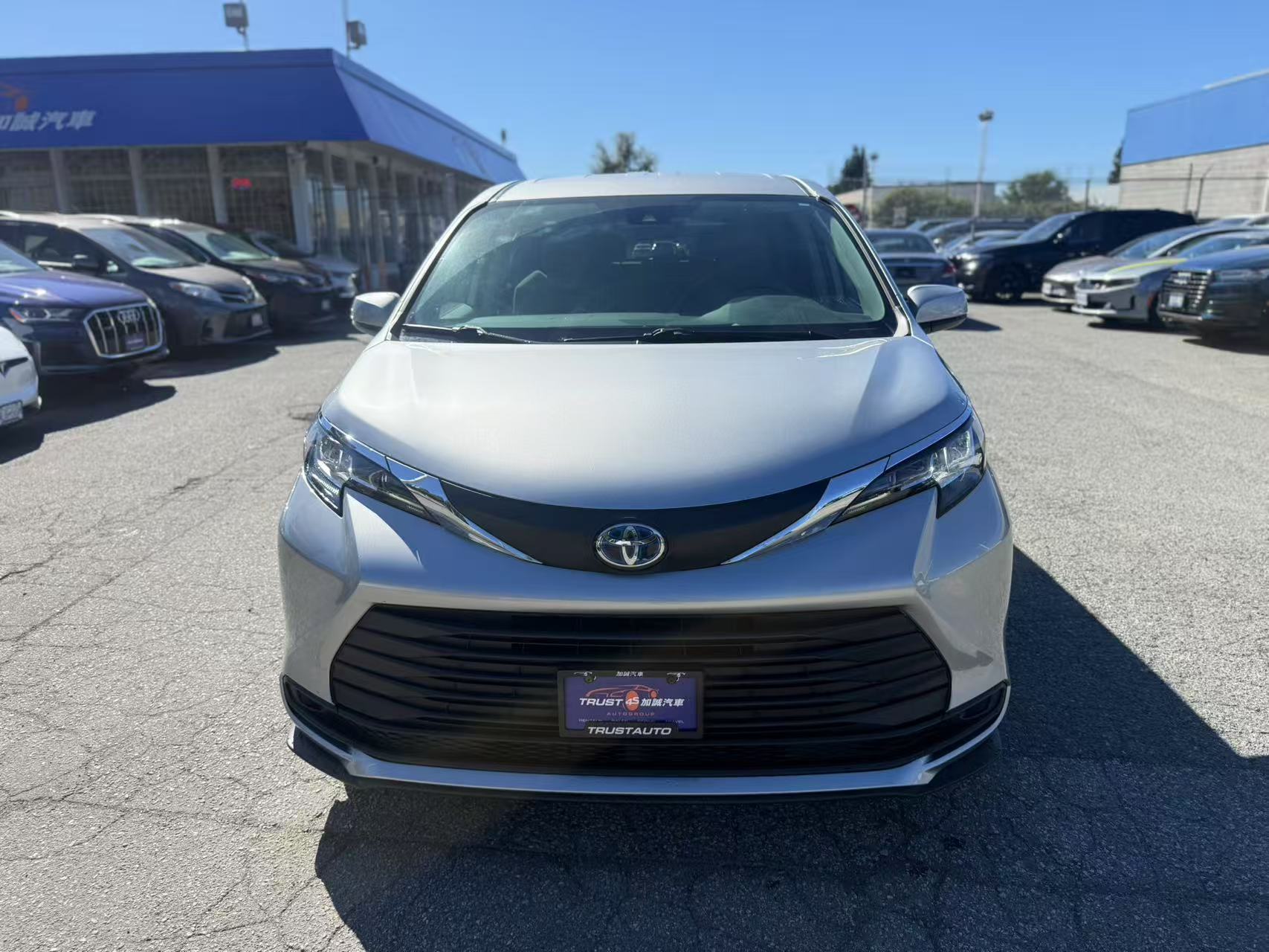Toyota Sienna 2021