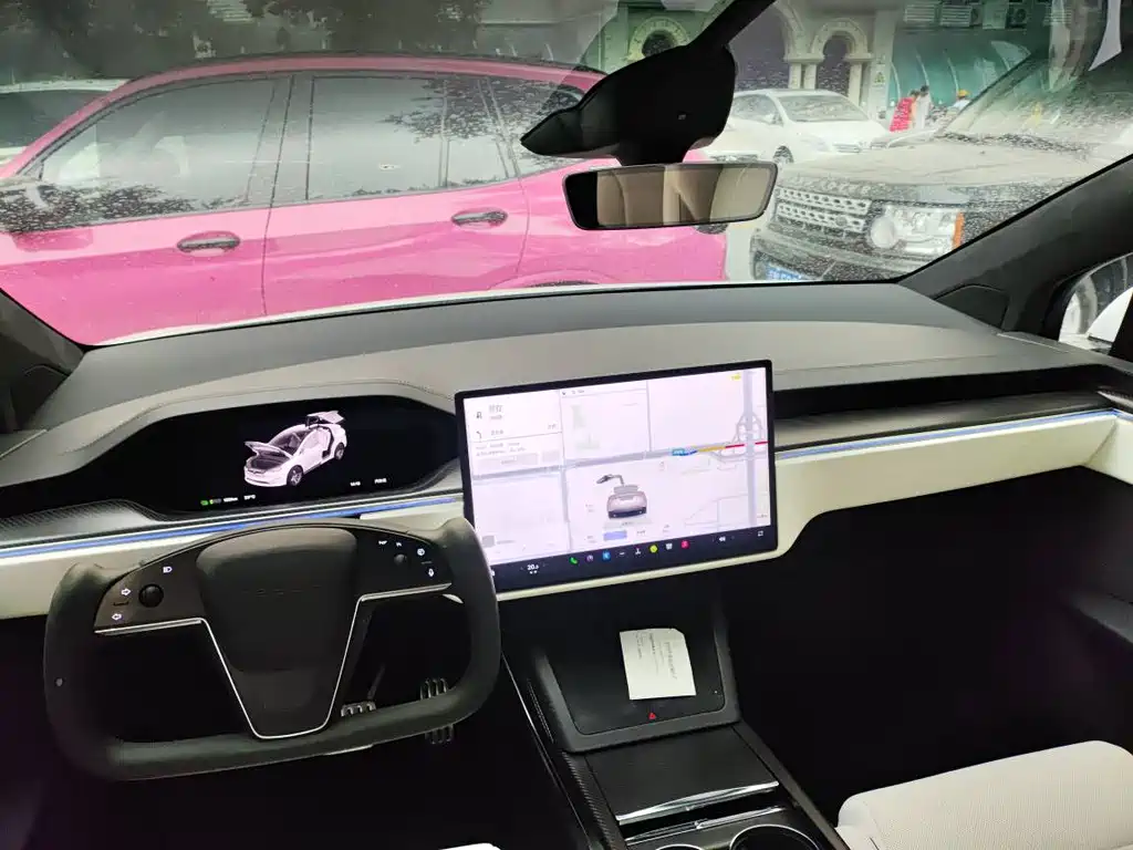 Tesla Model X 2023
