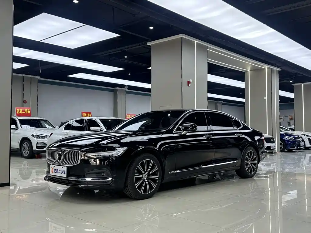 Volvo S90 2021