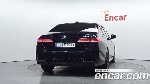 BMW 5 серии 2024