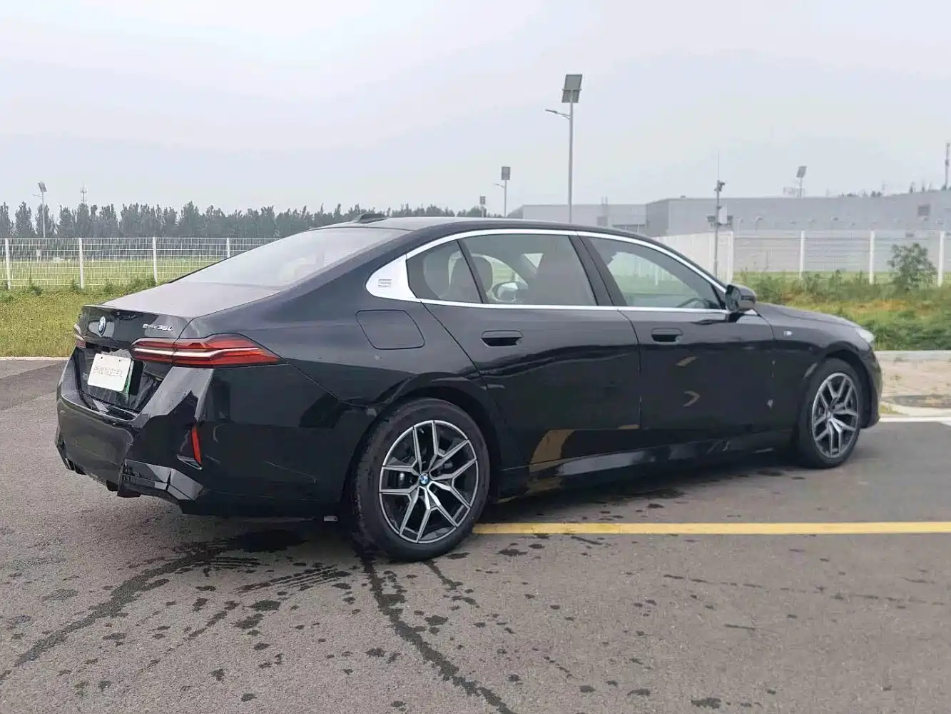 BMW i5 2025