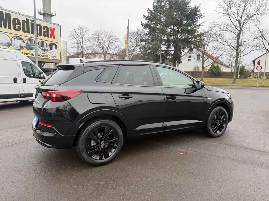 Opel GRANDLAND (X) 2022