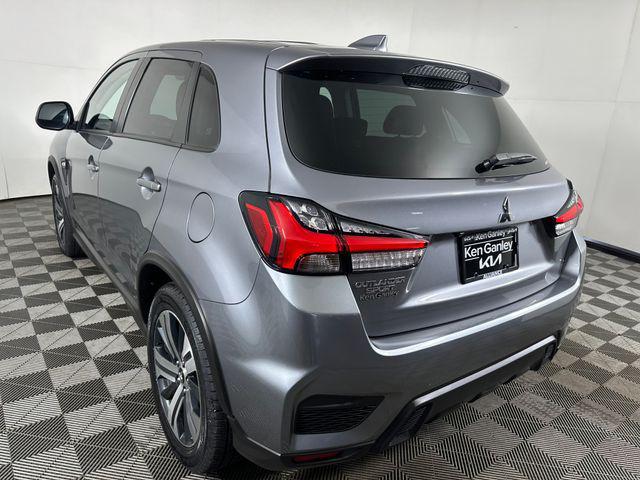 Mitsubishi Outlander Sport 2024