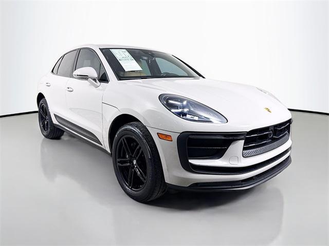 Porsche Macan 2024