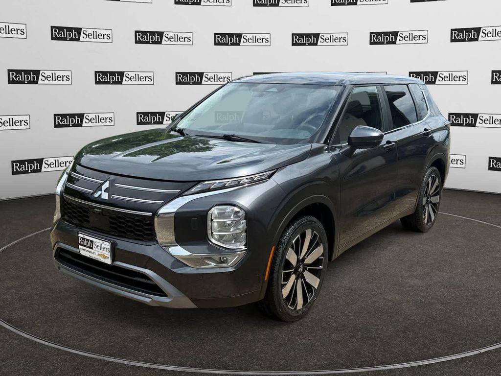 Mitsubishi Outlander 2025