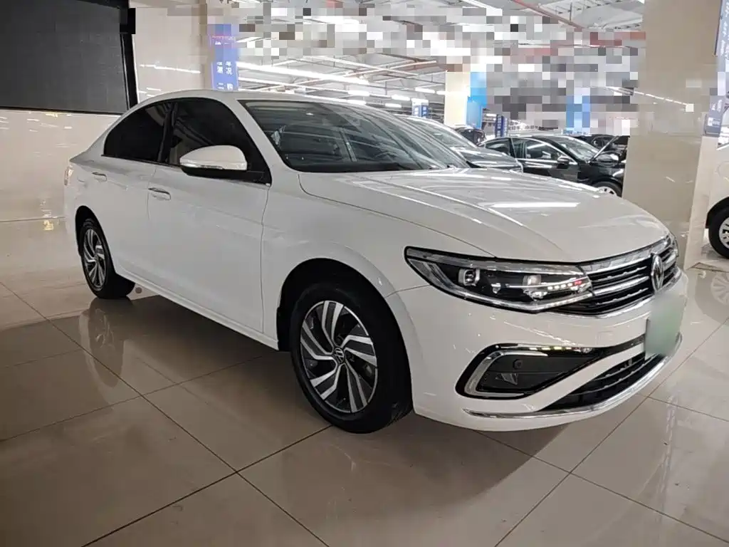 Volkswagen Bora 2024