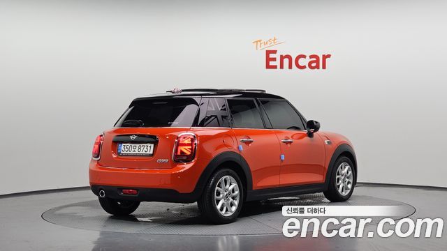 Mini COOPER 2021