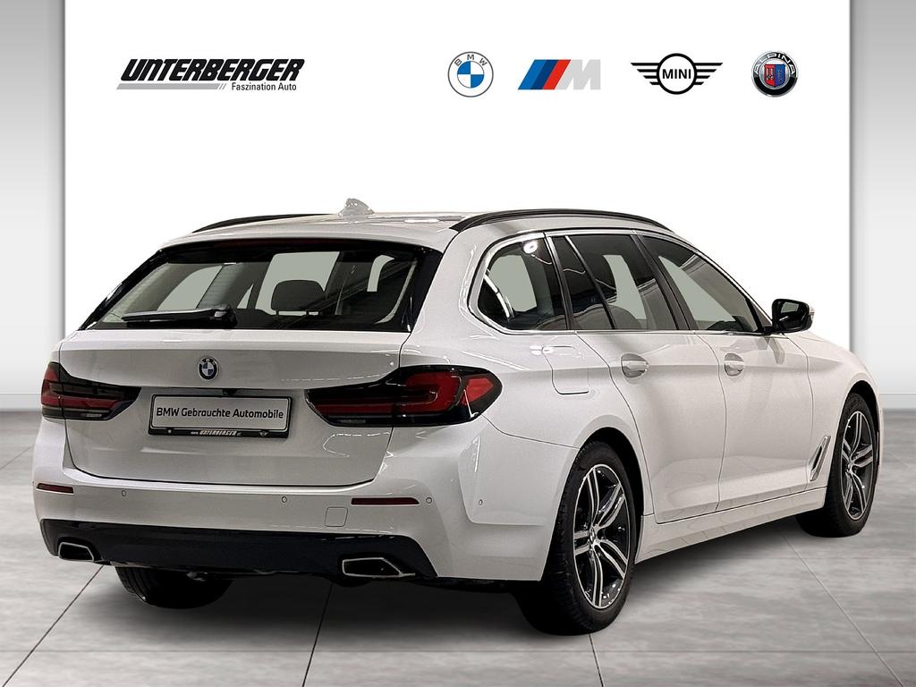 BMW 520 2021