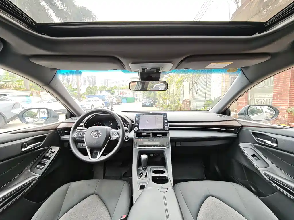 Toyota Avalon 2022
