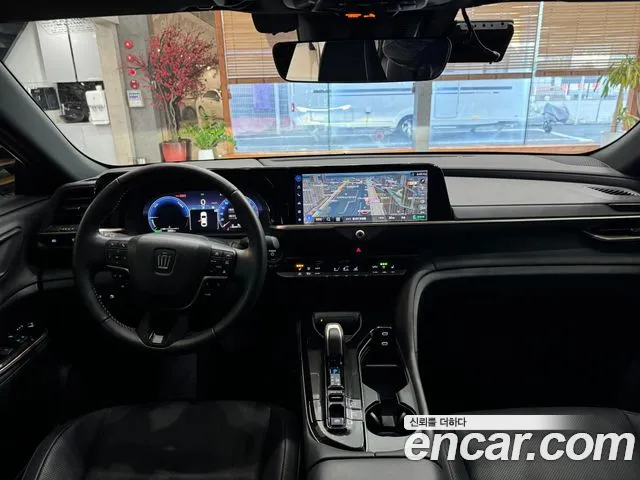 Toyota Crown 2024