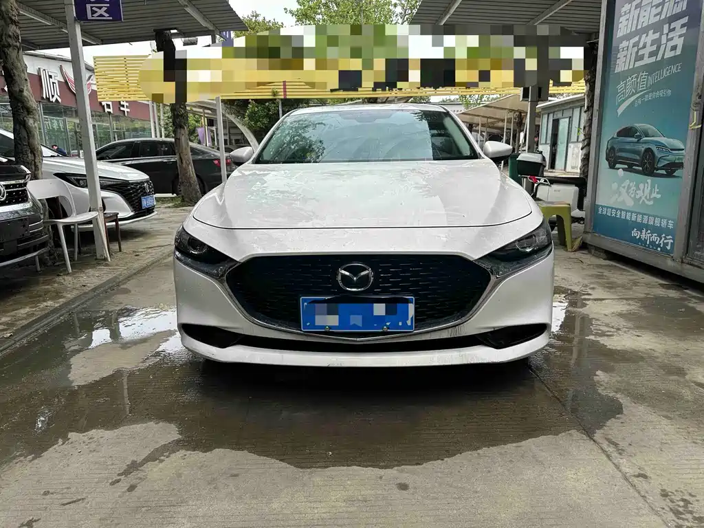 Mazda 3 2025