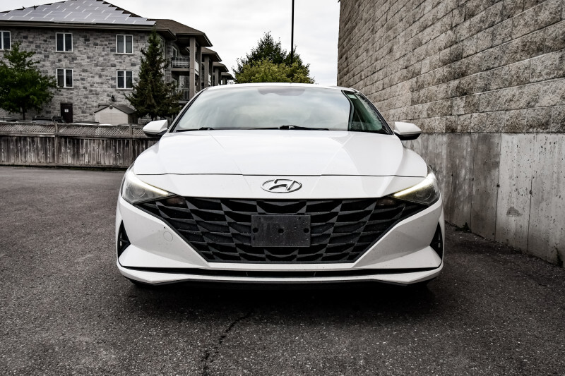 Hyundai Elantra 2022