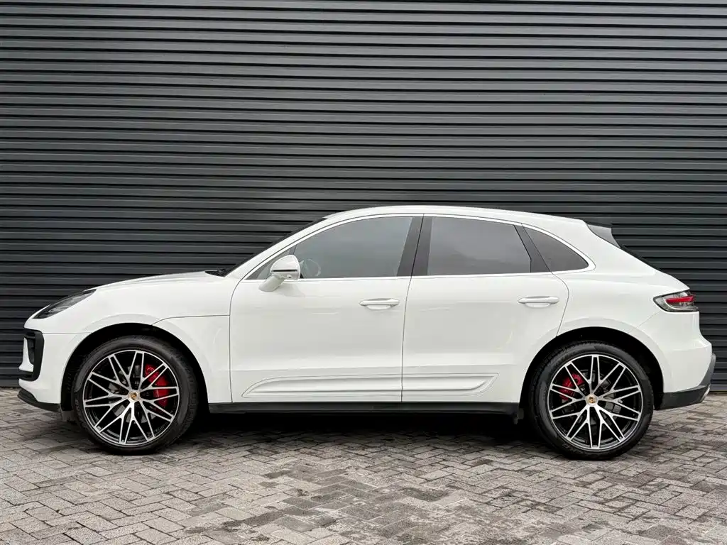 Porsche Macan 2023