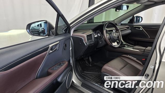 Lexus RX 2021