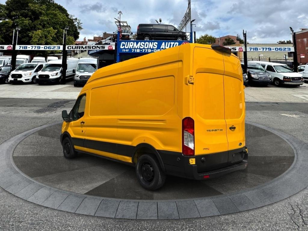 Ford Transit 2023