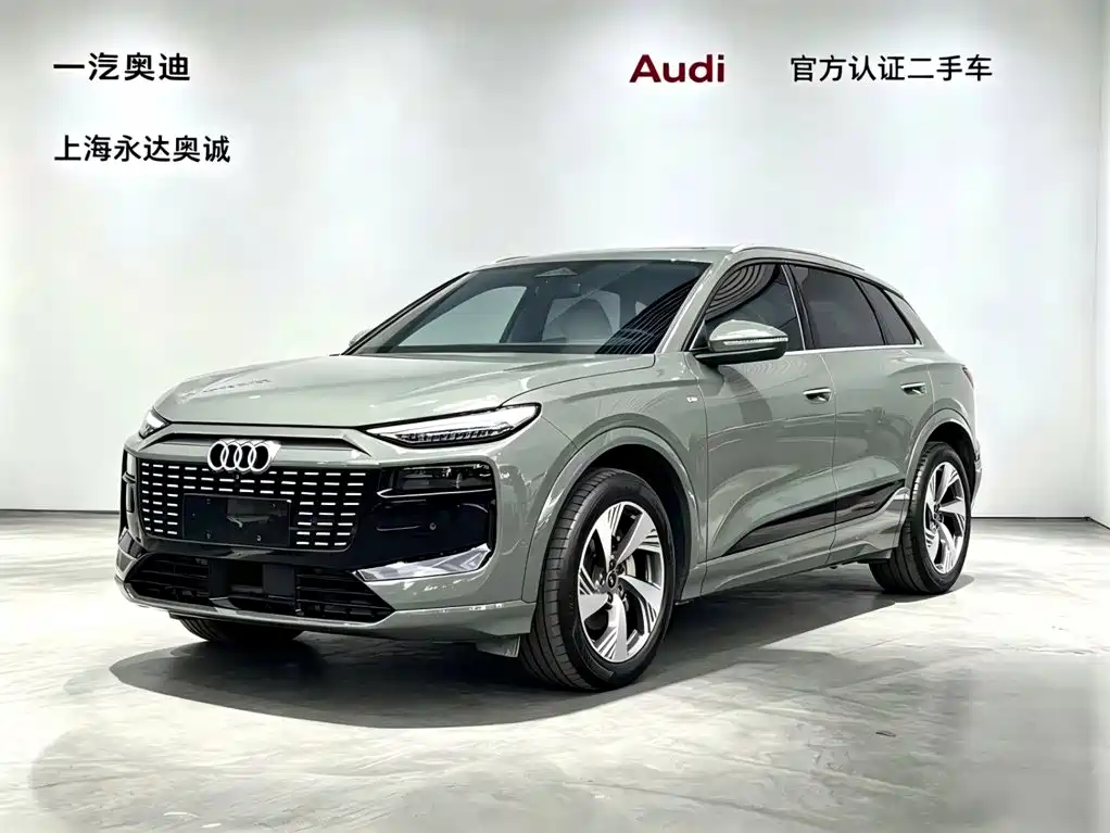 Audi e-tron 2025