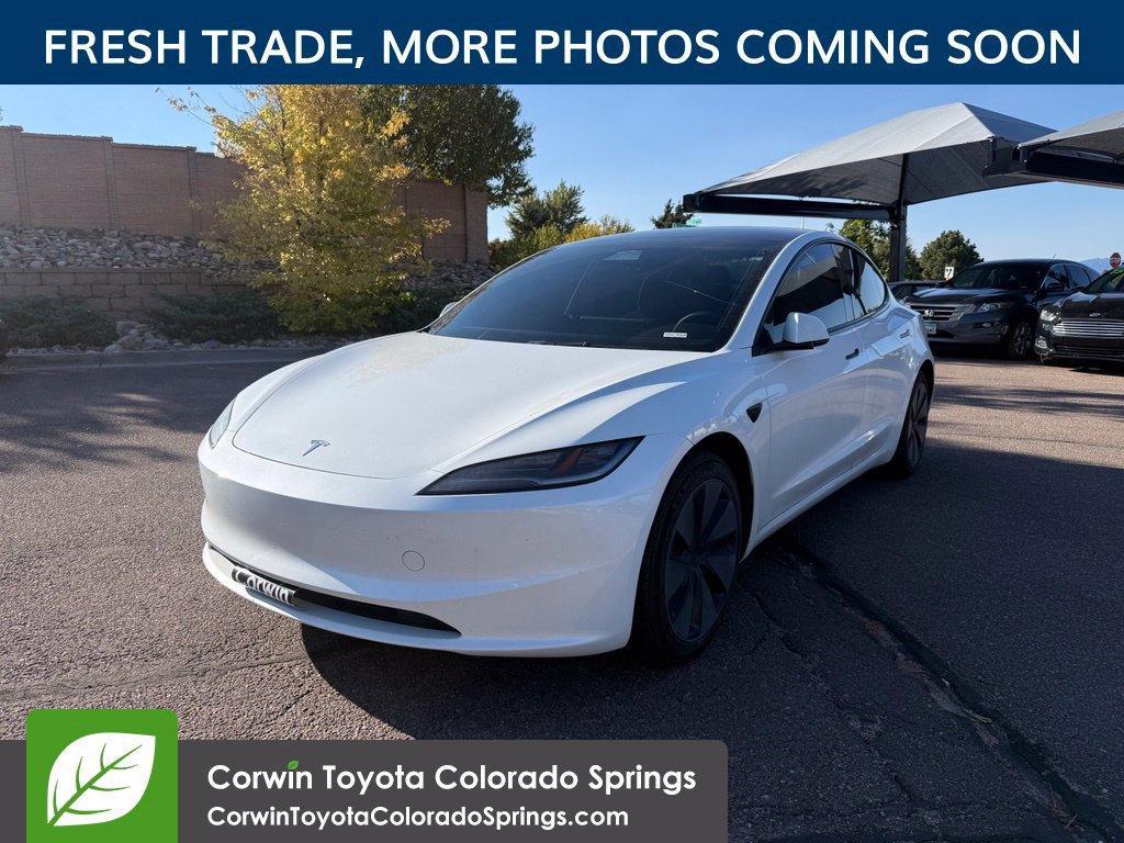 Tesla Model 3 2024