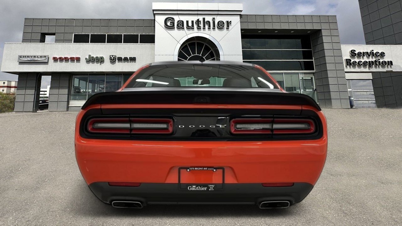 Dodge Challenger 2023