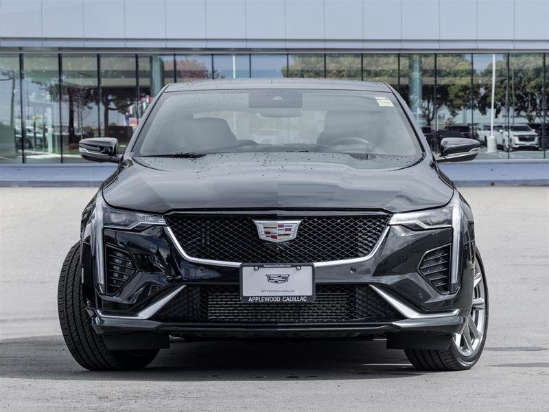 Cadillac CT4 2024