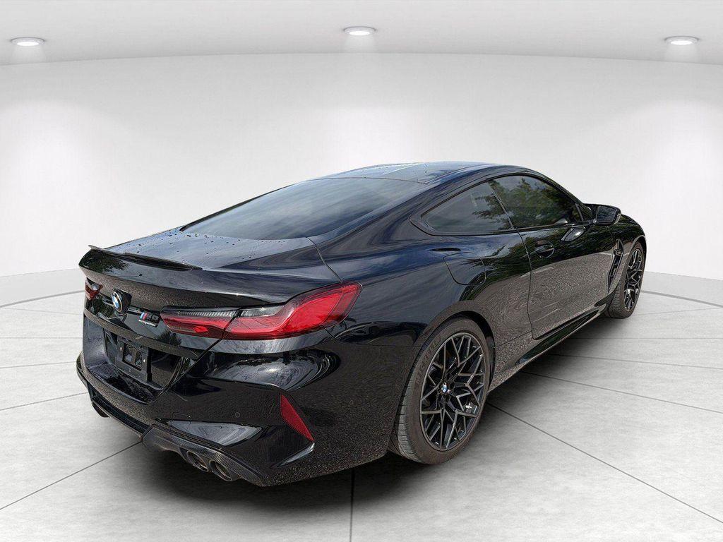 BMW M8 2024
