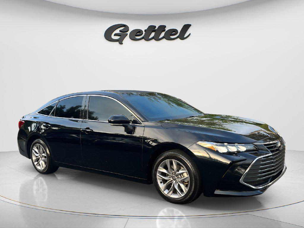 Toyota Avalon 2022