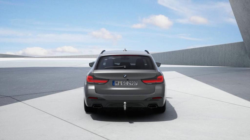 BMW 530 2023