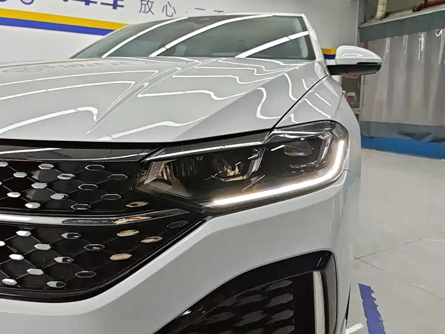 Volkswagen Lavida 2024