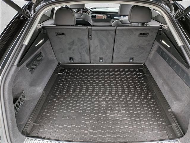 Audi Q8 2023