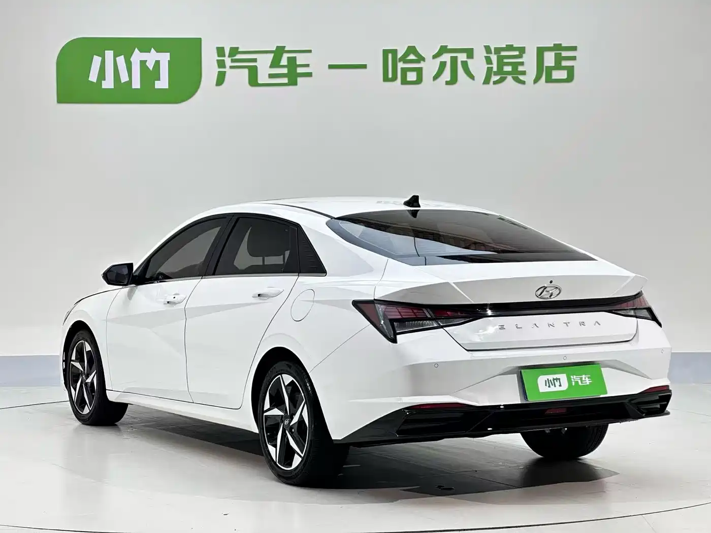 Hyundai Elantra 2022