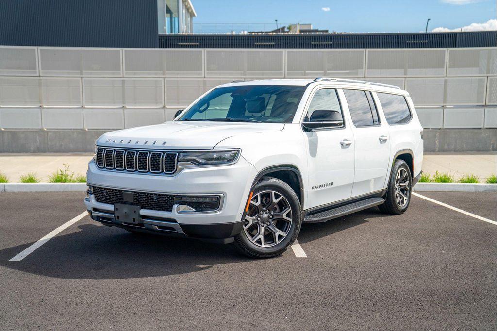 Jeep Wagoneer 2023