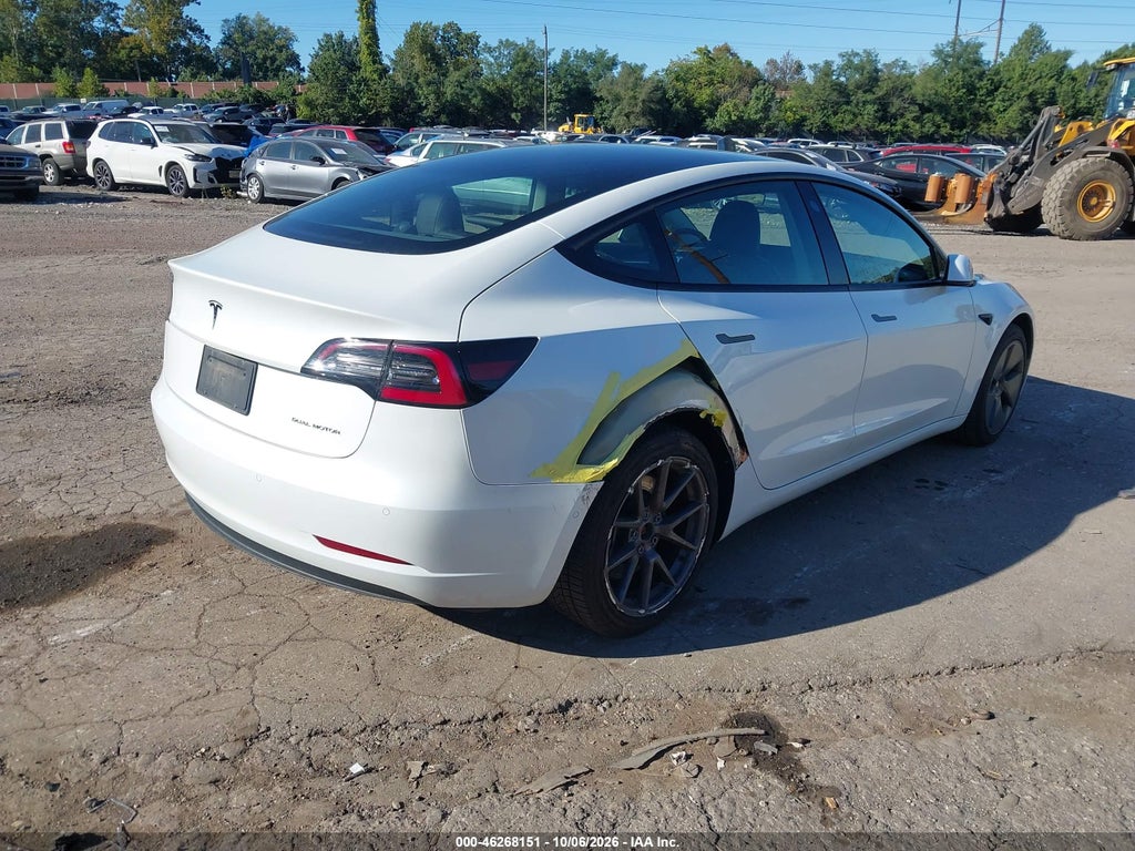 Tesla Model 3 2022