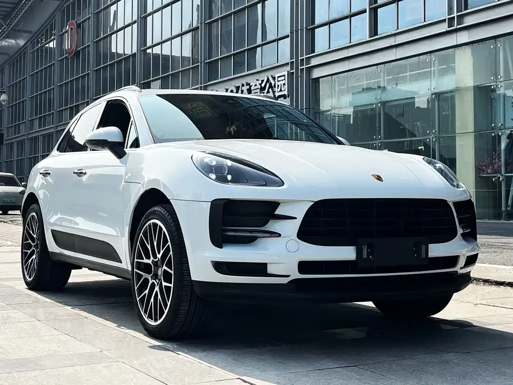 Porsche Macan 2022