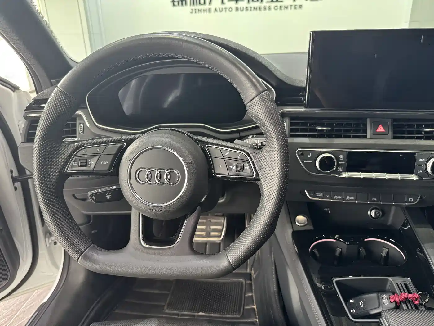Audi A4 2023