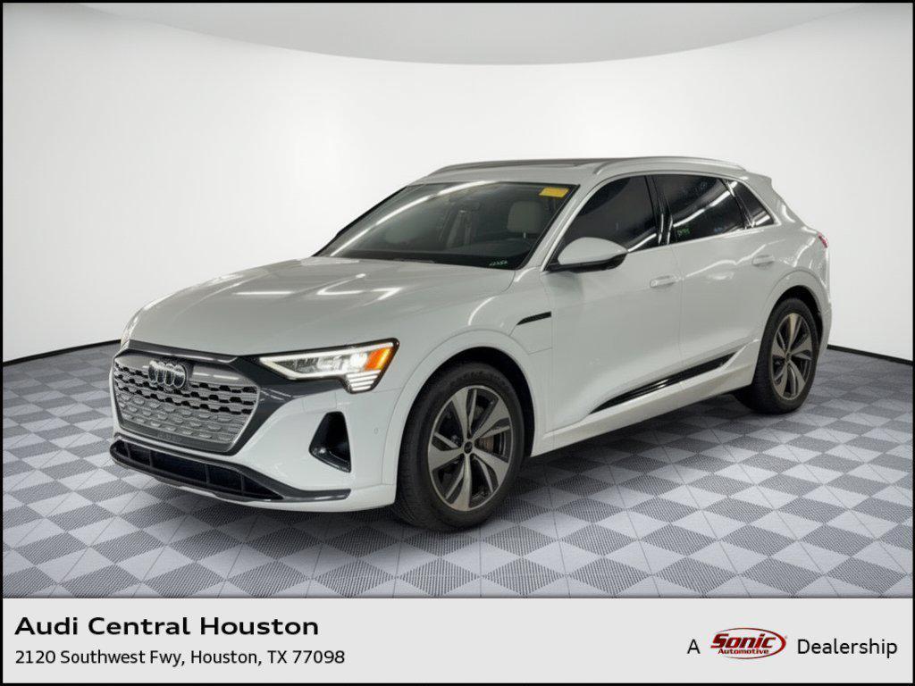Audi Q8 e-tron 2024