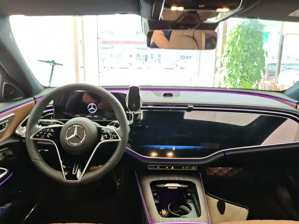 Mercedes-Benz E-Класс 2026