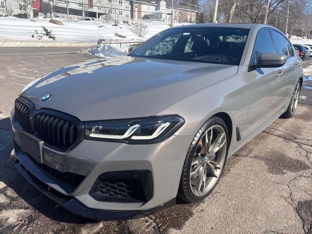 BMW M550 2022