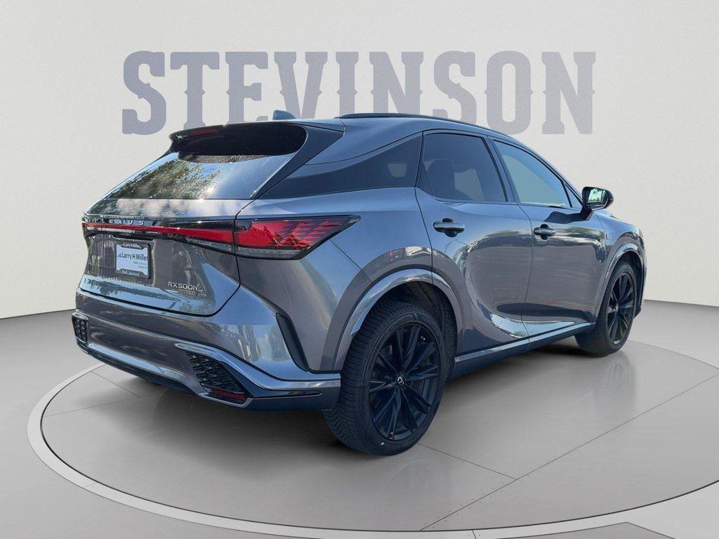Lexus RX 2023