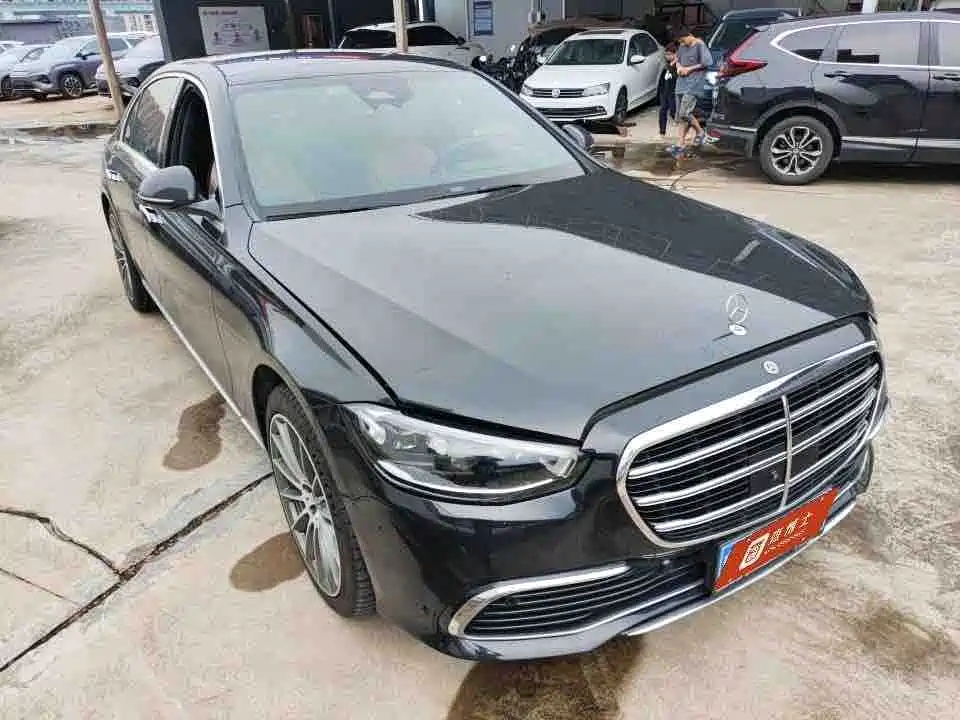 Mercedes-Benz S-Класс 2023