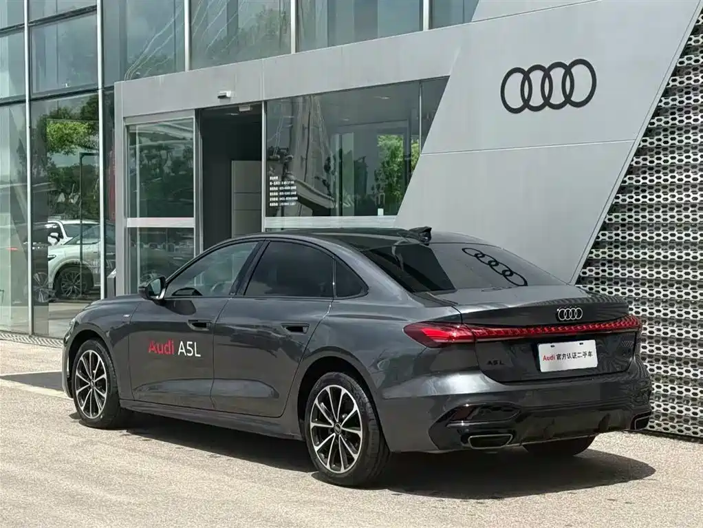 Audi A5 2025