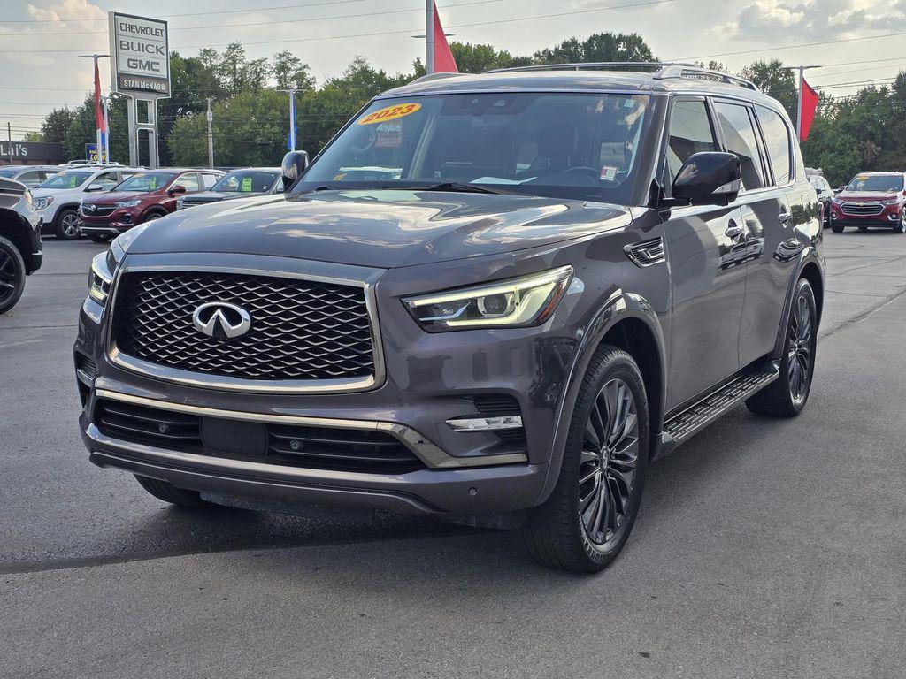 Infiniti QX80 2023